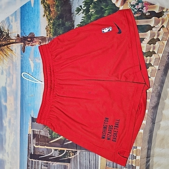 Nike Washington Wizards Red Mesh Basketball Shorts Size XXL NWT - Picture 2 of 7